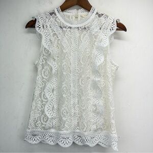 Adiva size Medium Women’s White Butterfly Floral Lace Ruffle Sleeveless Top